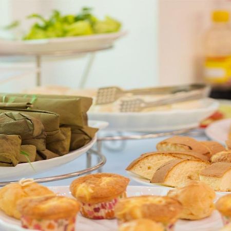 Van Mieu Hotel Hanoi Zewnętrze zdjęcie